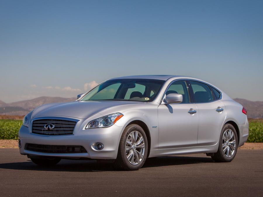 Infiniti Q70 Hybrid '2013